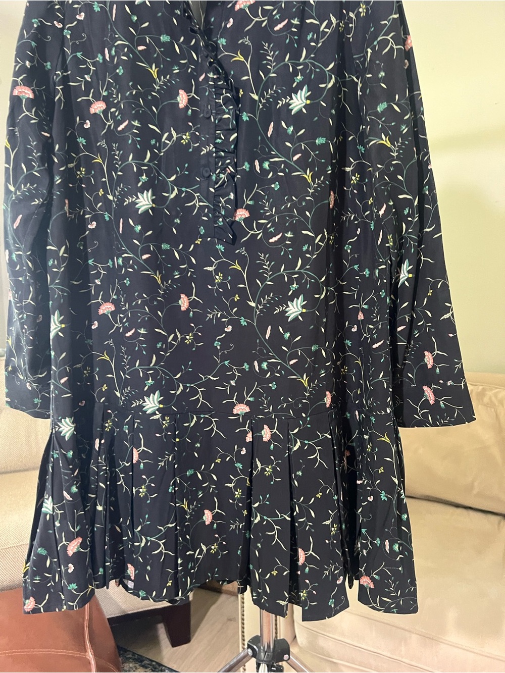 **Tuckernuck Floral Ruffle-Collar Dress | Size M** - Picture 5 of 9